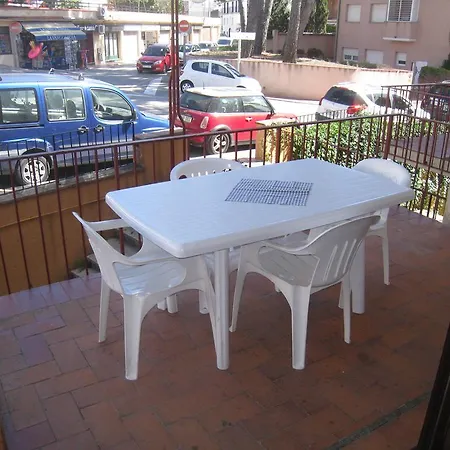 Port-pelegri Apartmán